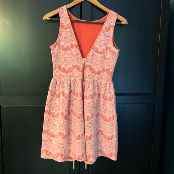 NWT Elegant Orange and White Lace dress - Picture 4 of 5